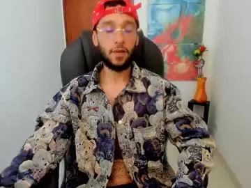 teylor_cristian — GOAL: Hello guys come and let's enjoy together [768 tokens remaining] Welcome guys, you will enjoy intense pleasure and a great show #lovense #bigcock #muscle #cum #hairy