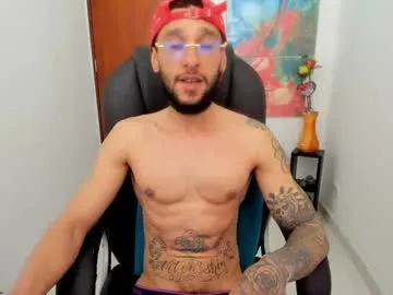 teylor_cristian — GOAL: Hello guys come and let's enjoy together [762 tokens remaining] Welcome guys, you will enjoy intense pleasure and a great show #lovense #bigcock #muscle #cum #hairy