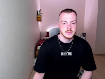 toohornyserj on Chaturbate 