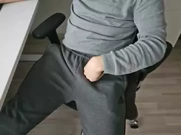 tree1989 on Chaturbate 