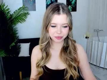 unforgettablalice — BIKINI SHOW <3 <3 <3  #18 #teen #cute #bigboobs #new [1103 tokens remaining]