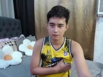 ursoftboysteve — Make me cum!!! pvt is open!! #asian #hairy #bigcock #pvt #cumshow [1000 tokens remaining]