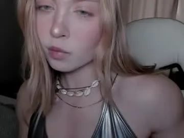 vanillalivitski — GOAL: Milk on muscules and boobs [590 tokens remaining] Welcome My name is Vanilla, let's get acquainted! #lovense #new #blonde #muscle #fit