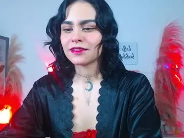 veronica_luar — GOAL: Squirt & Dildo [212 tokens remaining] IM CLOSE TO ORGASM  #bigass #hairy #squirt #lovense #latina