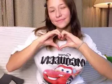 wanettabal — Goal: HANDBRAAAAGuys, I'm Betty. Let's have a good time #young #skinny #tease #teen #18