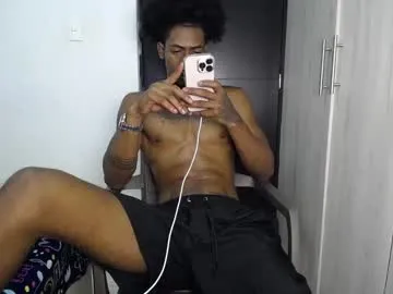 yulian_23 —  I'm Horny help me to cum CUM SHOW @GOAL #bbc #monstercock #uncut #bigcock #ebony  FOLLOW ME [800 tokens remaining]