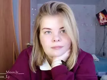 yumm_lolly on Chaturbate 