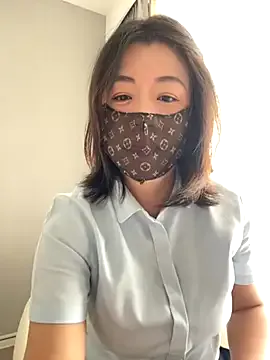 300-AMAM — Private on StripChat