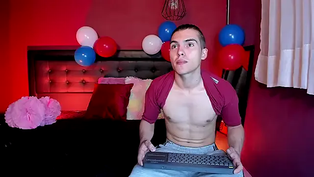 _Tattoo_Couple on StripChat 