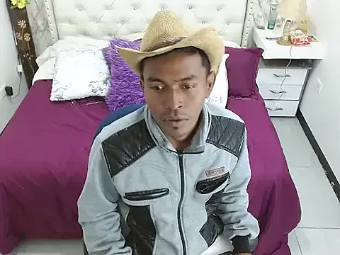 Adam_Morgan2 on StripChat 