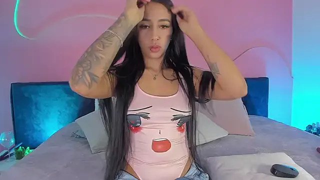 Alaia_Manson on StripChat 
