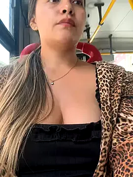 alana_69 on StripChat 