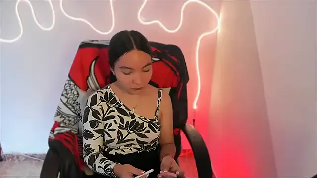 alaskhaa on StripChat 