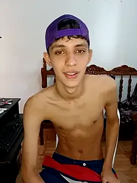 Alayn_sexy_ayes on StripChat 