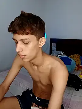 Alayn_sexy_ayes on StripChat 