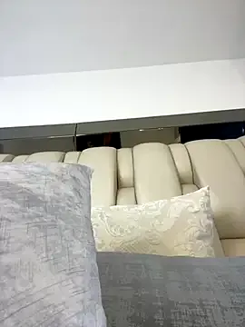 ALISSON_FOXXX1 — TWERKING + SPANK MY ASS + OIL