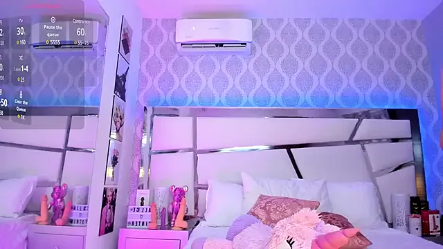 AlliceWinter on StripChat 