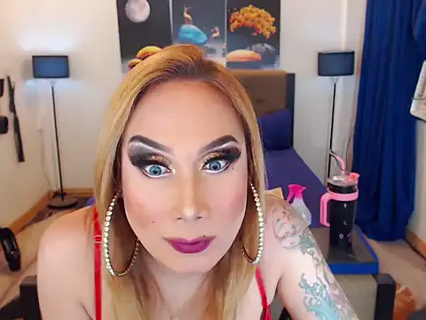 Allysonevanns on StripChat 