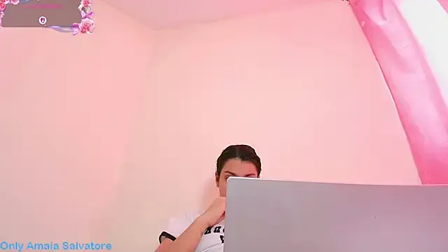 AmaiaSalvatore on StripChat 