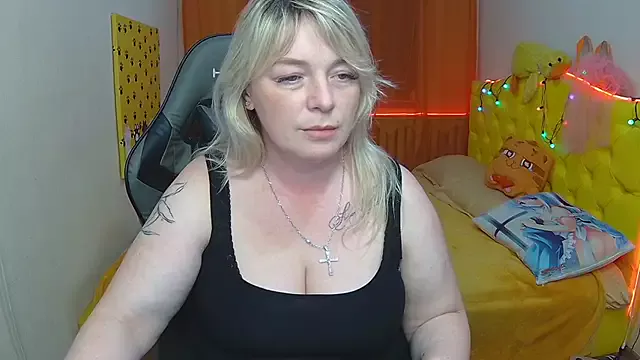 AmandaSkript on StripChat 