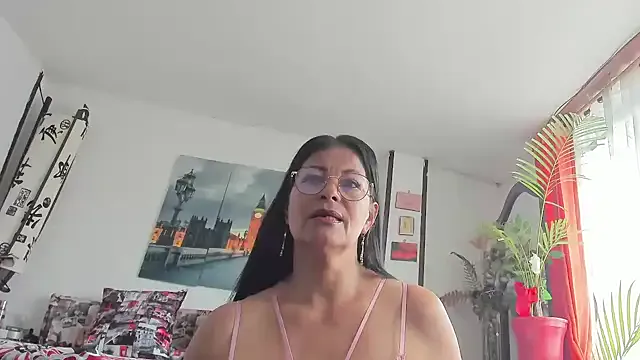 ana_mature_ on StripChat 