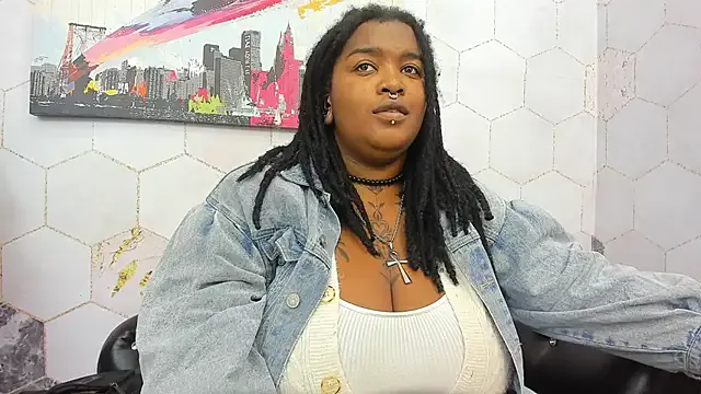 Anaa_Fuentess on StripChat 