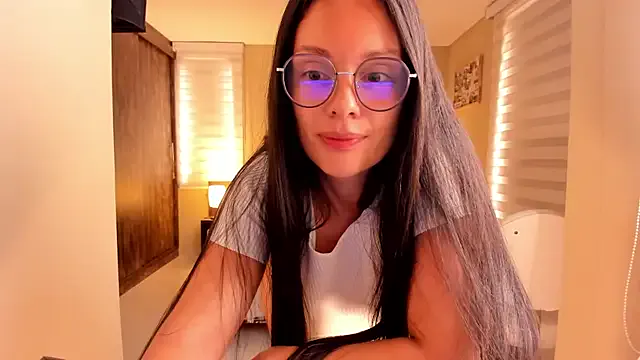 anabel_025 on StripChat 