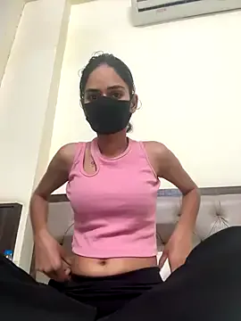 Anjaliangel07 on StripChat 