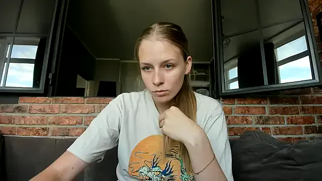 AnnNorriss on StripChat 