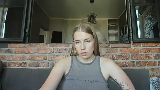 AnnNorriss on StripChat 