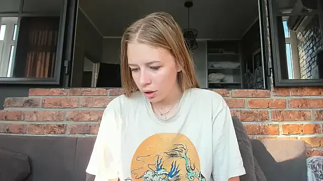 AnnNorriss on StripChat 