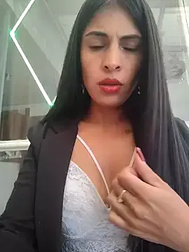 Astrid-- — Squirt and control lush 6 mnt