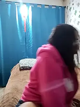 Avannay on StripChat 