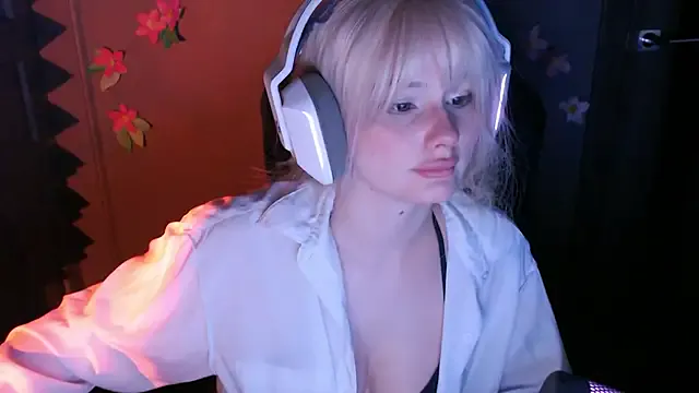 BlondyyArish — spank little girl arina