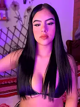 Bonbom_sr on StripChat 