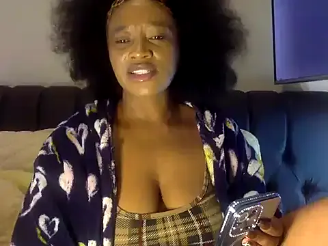 BOOTY_BANGERxxx on StripChat 