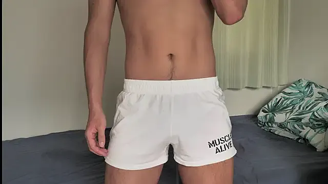 BronzeThickLiam — brief only
