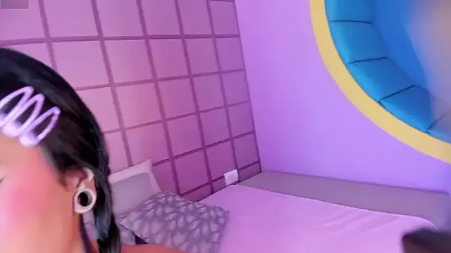 Brooke_monroe on StripChat 