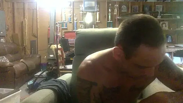 Buffshagswell on StripChat 