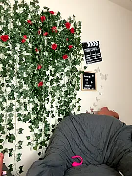butterflybootyy on StripChat 