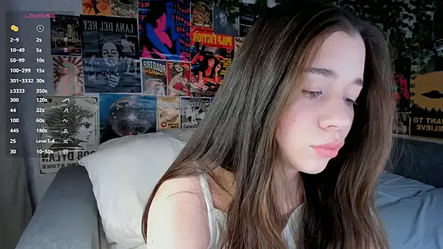 Butterflys1268 on StripChat 