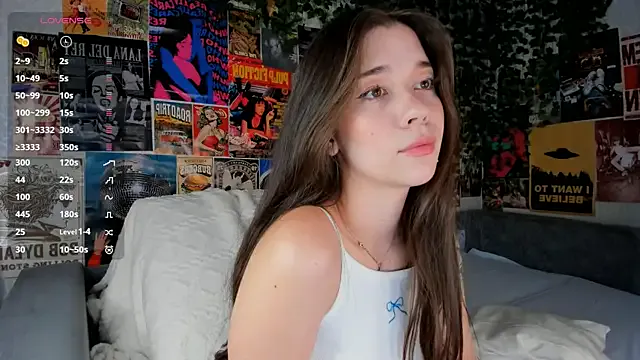 Butterflys1268 on StripChat 