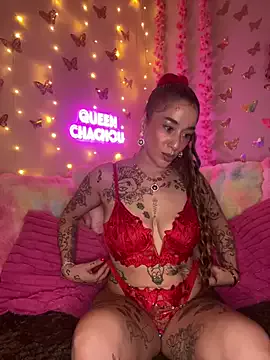 Chachou000 on StripChat 