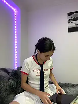 dalay18 on StripChat 