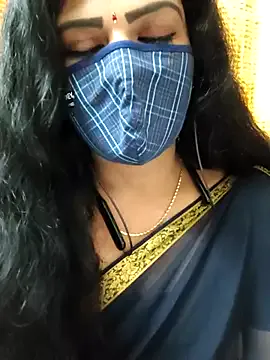 dhoorika on StripChat 