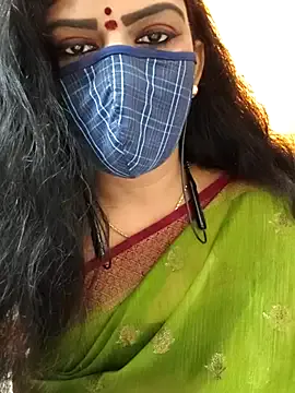 dhoorika on StripChat 