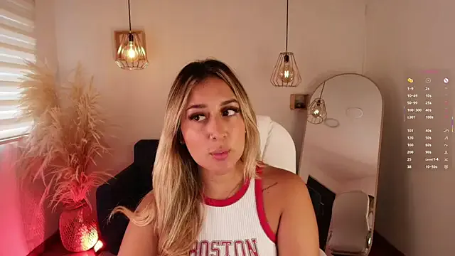 dina_ride — Play with my clit