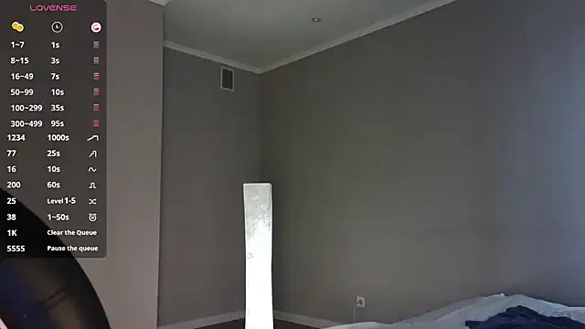 Ella_lee15 on StripChat 