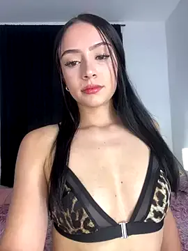 Emily_aurora132 — Blowjob with lots of saliva