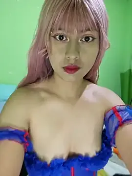 emma7love on StripChat 